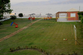 Гостиница Biscoutsis Apartments & Studios  Кавос